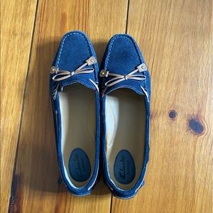 Black Suede Clark’s Artisan Loafers Women’s